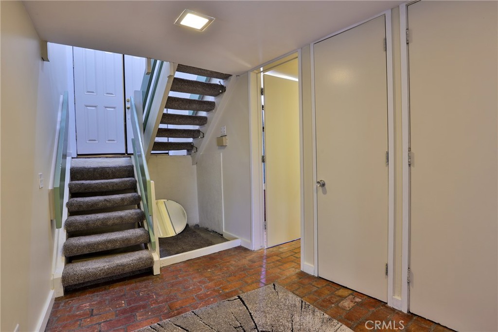 Twin Peaks (TWIN) - Residential