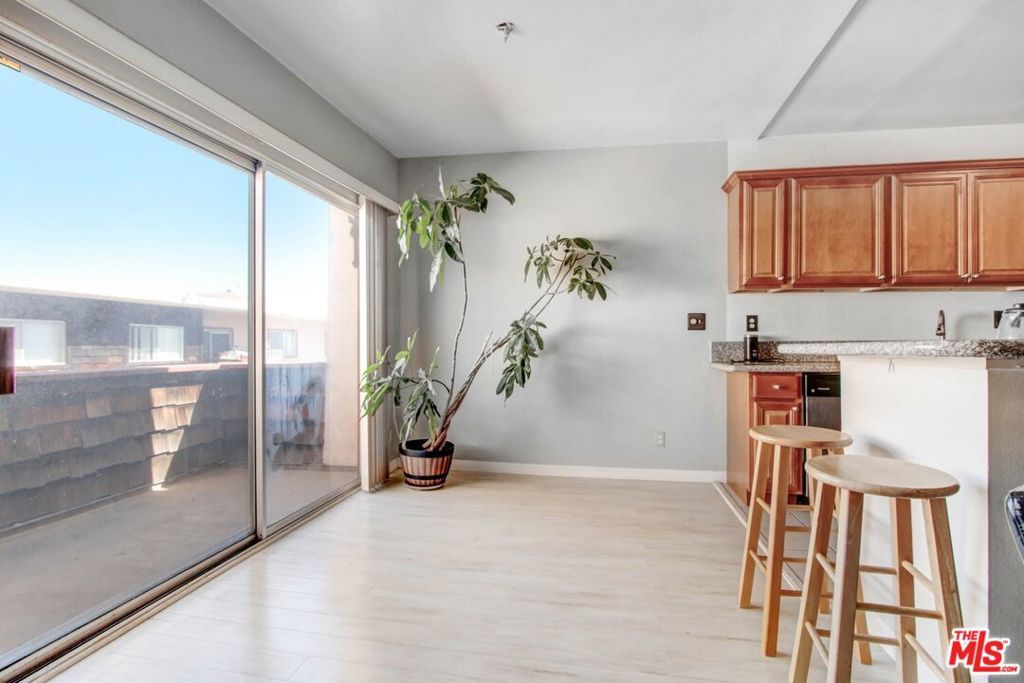 Photo of 5349 Newcastle Avenue #60, Encino, CA 91316 (MLS # 25581493)