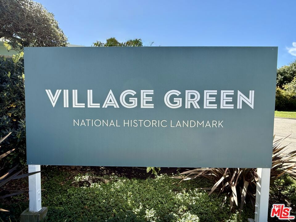 5516 Village Green, Los Angeles CA 90016