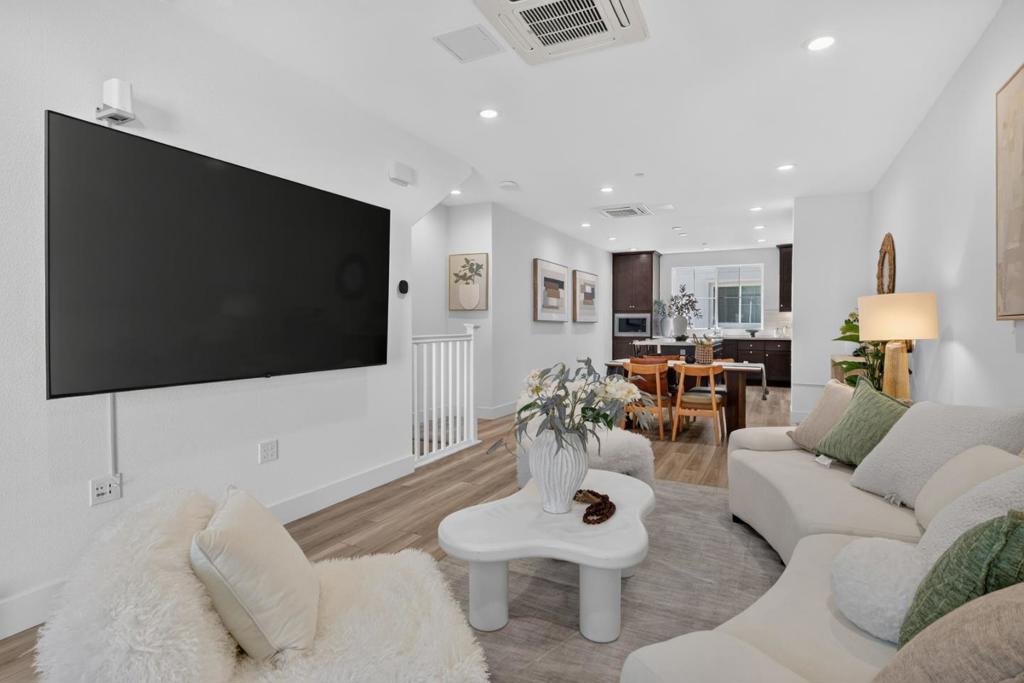 1418 Ontoro Terrace