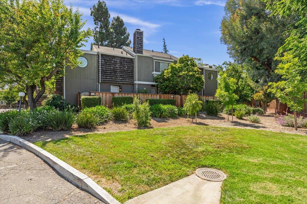 1176 Bird Avenue