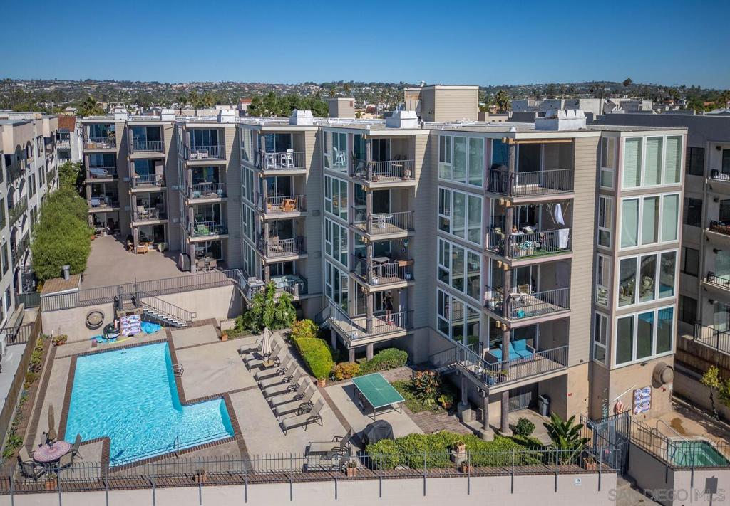 Pacific Beach - Residential