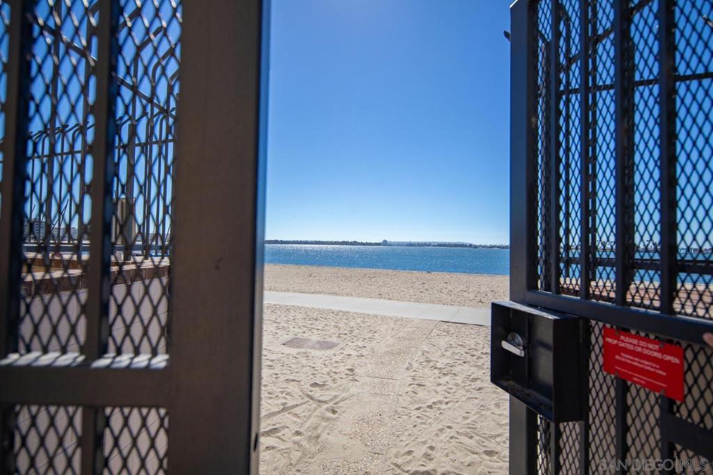 Pacific Beach - Residential