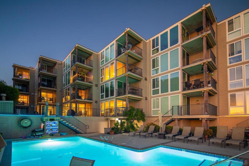 Pacific Beach - Residential