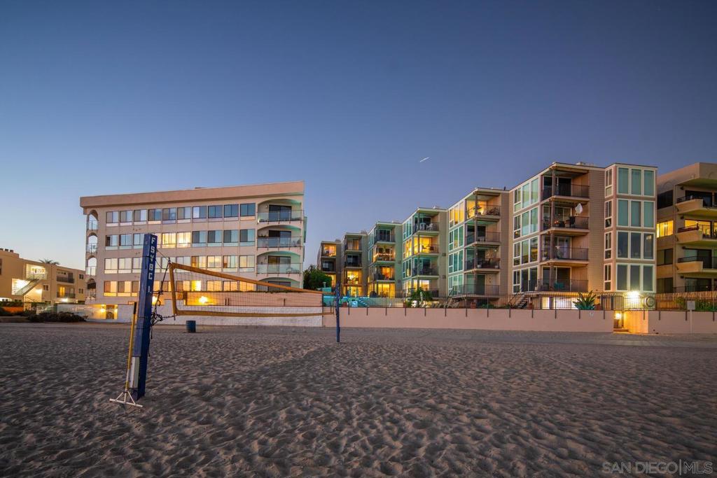 Pacific Beach - Residential