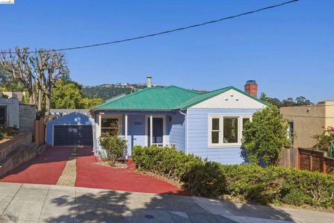 Photo of 3264 Madera Ave AVE, Oakland, CA 94619 (MLS # 41135954)
