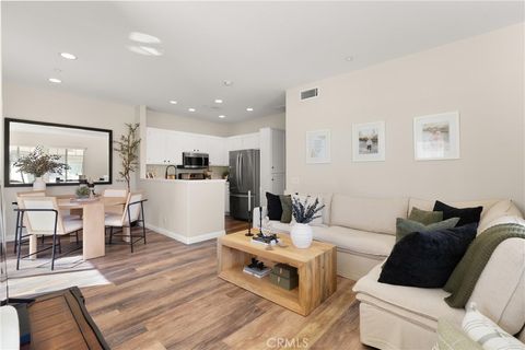 Photo of 29 Sobrante, Aliso Viejo, CA 92656 (MLS # OC25223754)