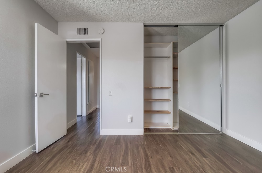 Island Village (ISV) - Residential Lease