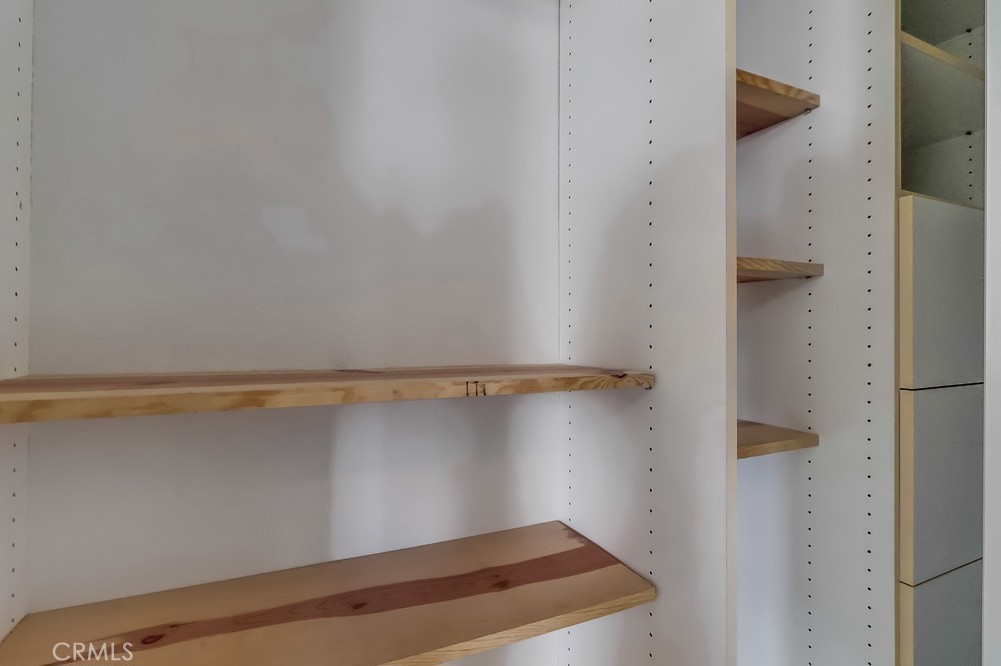 Island Village (ISV) - Residential Lease