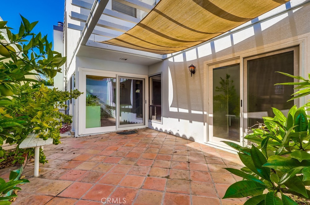 Island Village (ISV) - Residential Lease