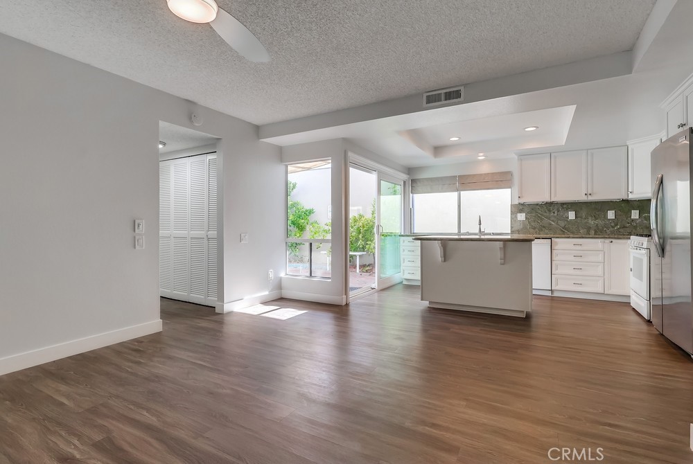 Island Village (ISV) - Residential Lease