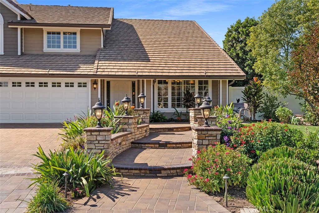 5571 Clover Hill Drive