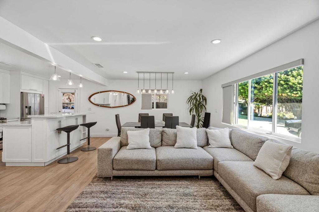 1720 Weaver Street, San Diego CA 92114