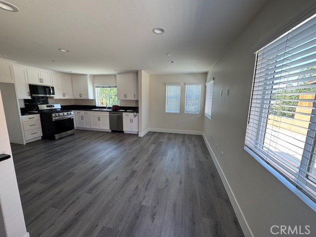 Be the first to live in this brand-new front duplex! This home offers 3 bedrooms, 2.5 baths, and a private yard to enjoy. You’ll also have a 2-car garage and convenient indoor laundry hookups.