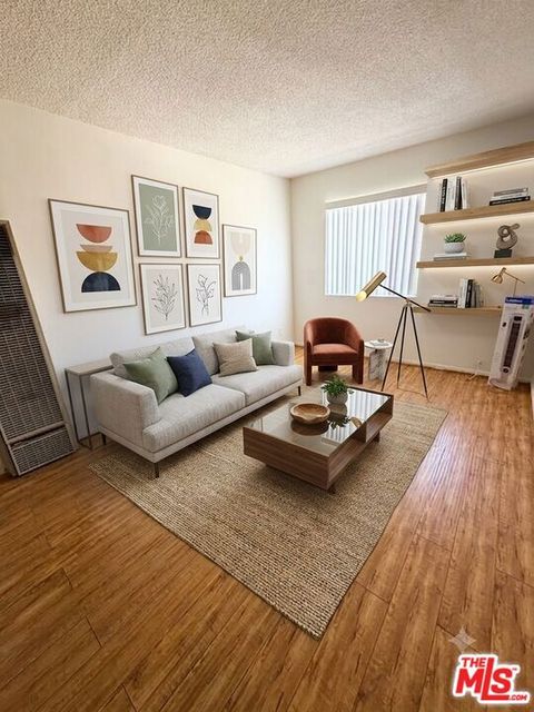 Photo of 815 S Ardmore Avenue #202, Los Angeles, CA 90005 (MLS # 26857827)
