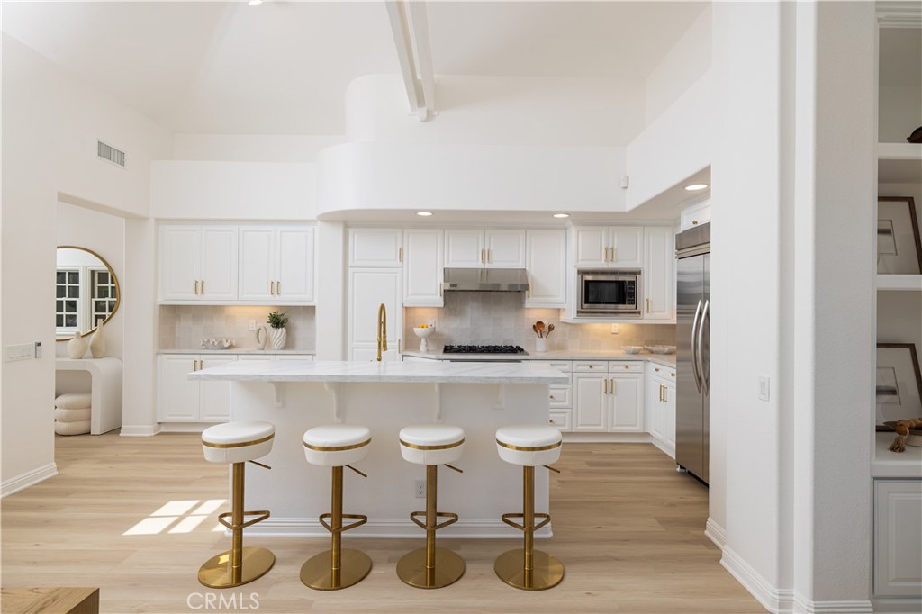 Sailhouse (SAIL) - Residential