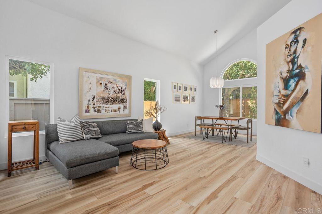 1533 Harbor Drive