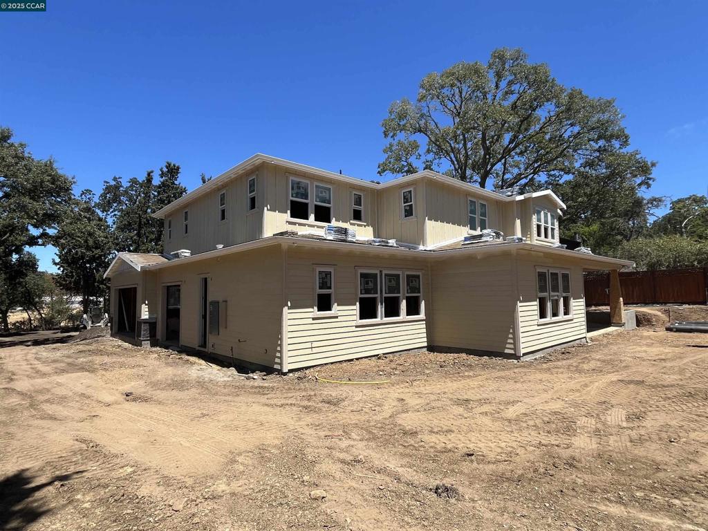 NORTHGATE RD. - Residential