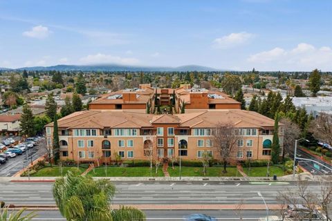 Photo of 801 S Winchester Boulevard #5101, San Jose, CA 95128 (MLS # ML82033973)