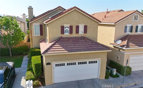 Photo of 615 Jensen Pl, Placentia, CA 92870 (MLS # PW25225885)