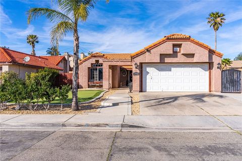 Photo of 17190 Melon Avenue, Fontana, CA 92336 (MLS # IV26041289)