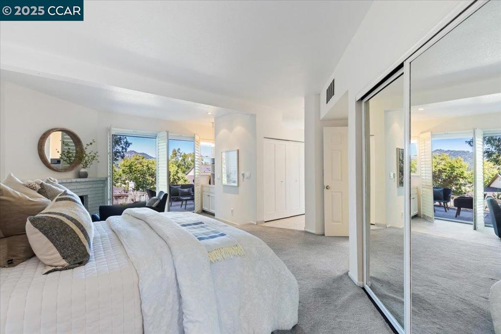 BEACON RIDGE - Residential