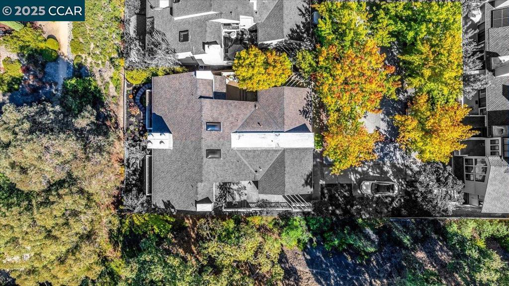 BEACON RIDGE - Residential