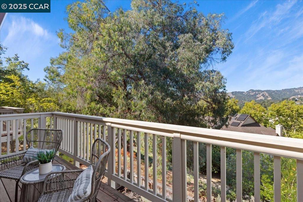 BEACON RIDGE - Residential