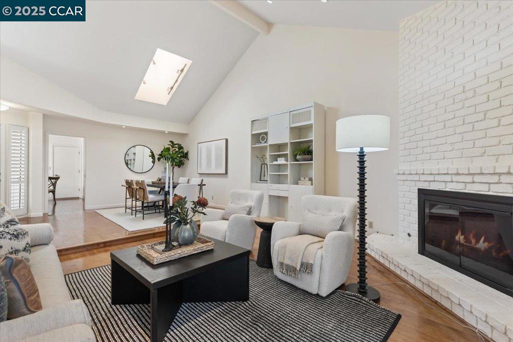 BEACON RIDGE - Residential