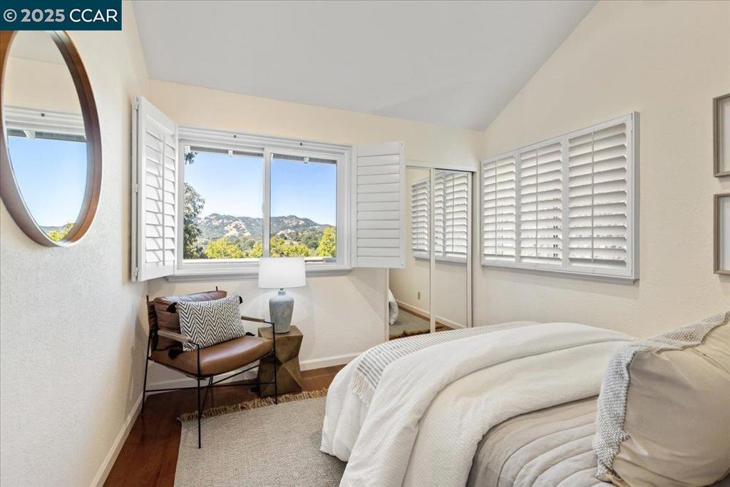 BEACON RIDGE - Residential