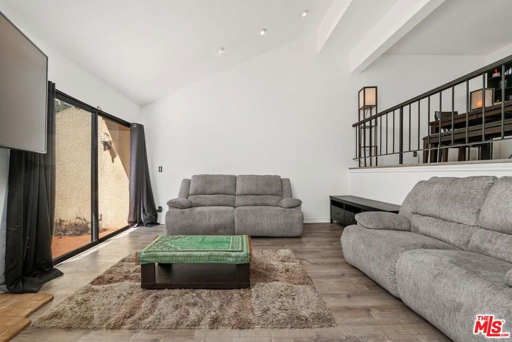 18415 Collins Street F