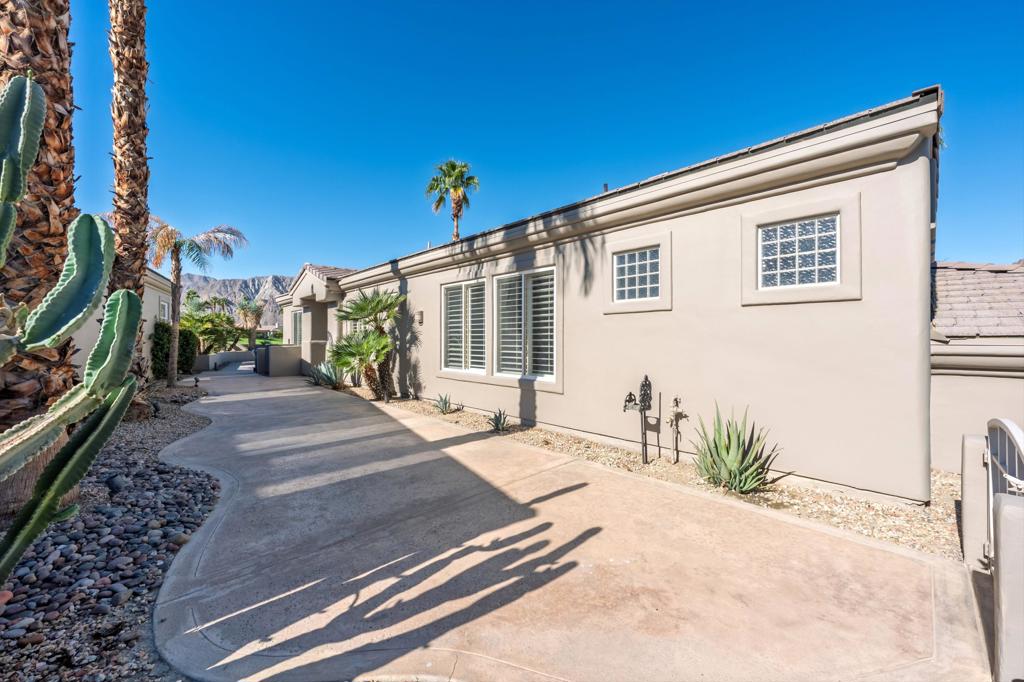 Duna La Quinta - Residential