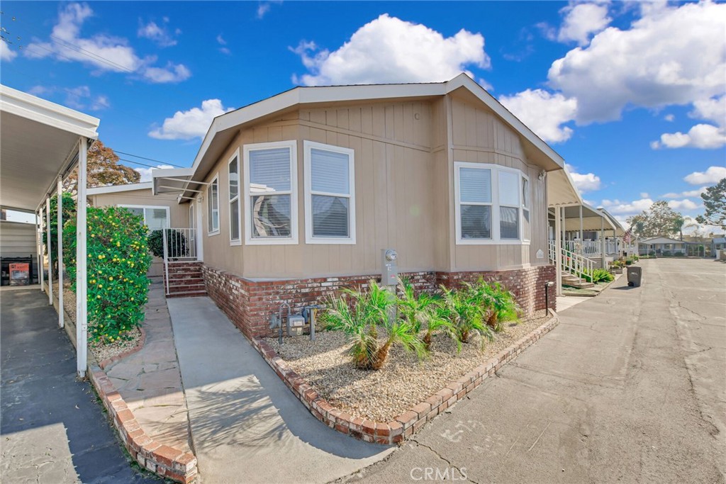 3530 Damien Avenue 184