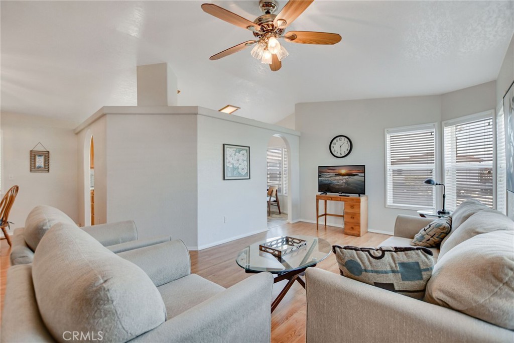 3530 Damien Avenue 184