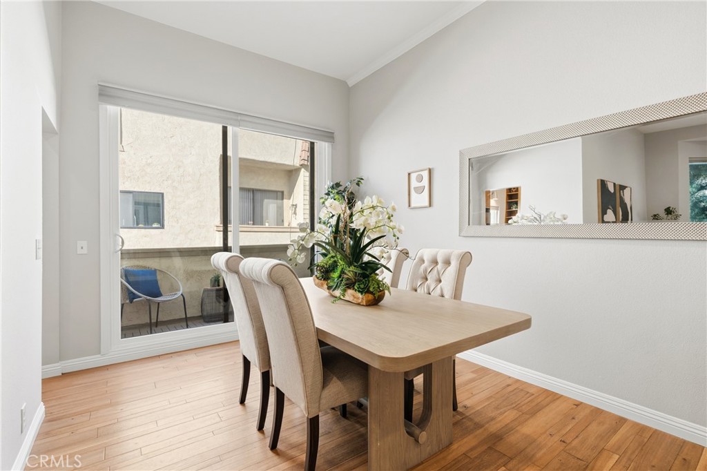 137 E Sierra Madre D