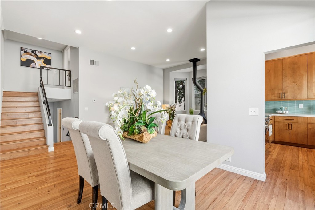 137 E Sierra Madre D