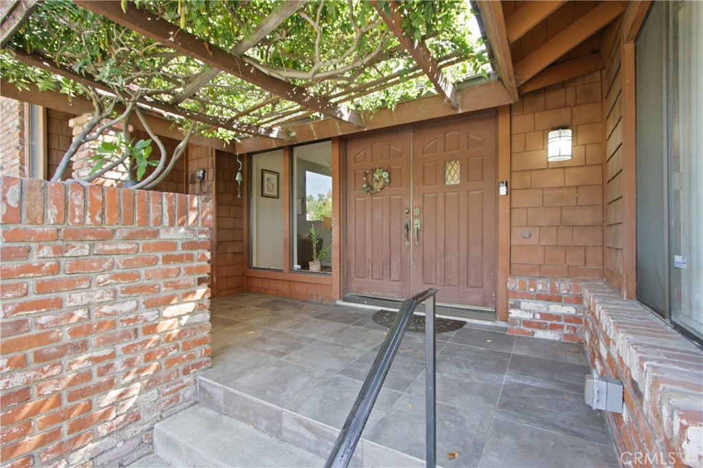 2562 Steeplechase Lane