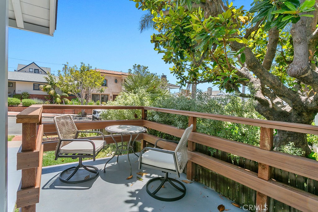 Corona del Mar South of PCH (CDMS) - Residential Lease
