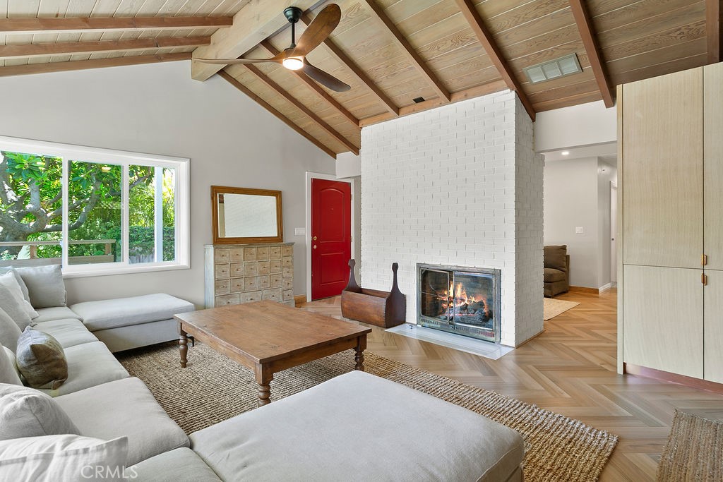 Corona del Mar South of PCH (CDMS) - Residential Lease