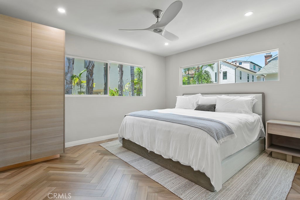 Corona del Mar South of PCH (CDMS) - Residential Lease