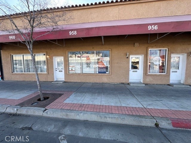 956 958, 960 O Street
