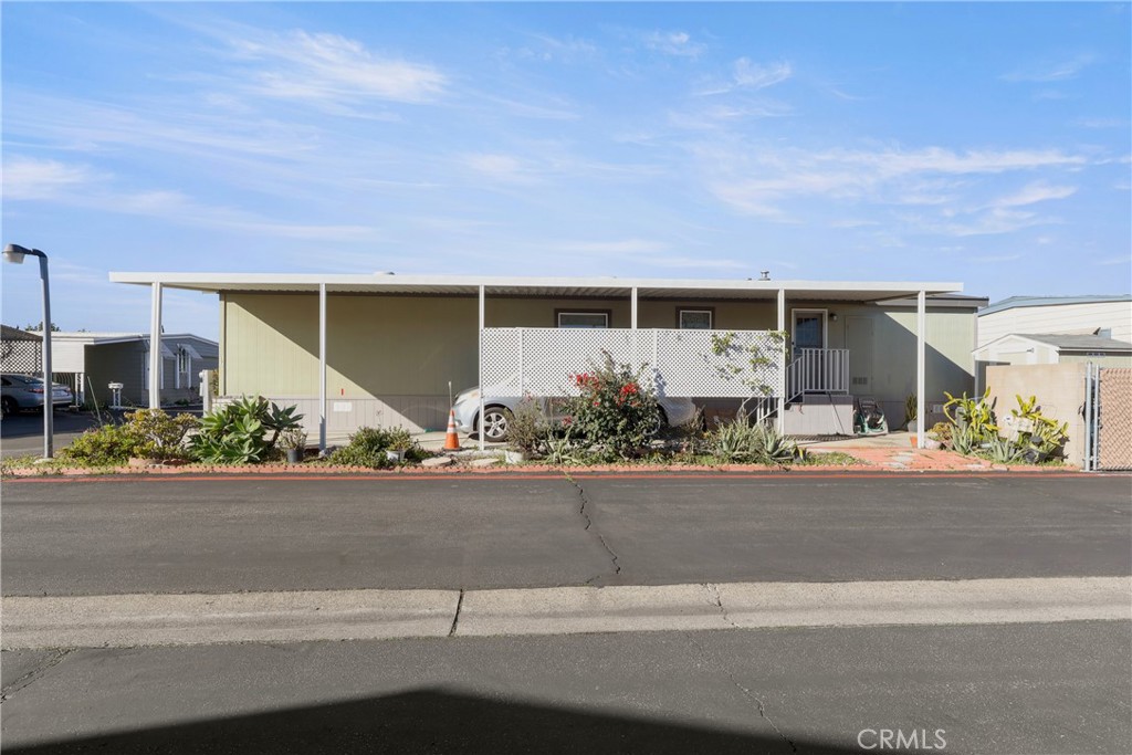 14362 BUSHARD Street 17