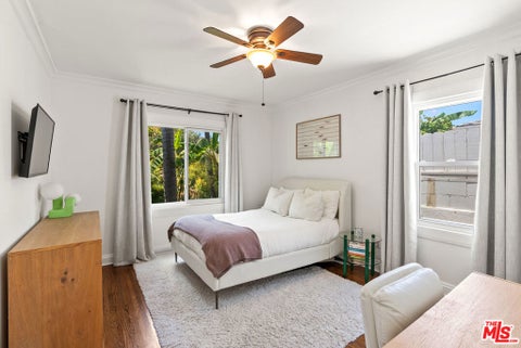 Tiny photo for 3792 Colonial Avenue, Los Angeles, CA 90066 (MLS # 26102873)