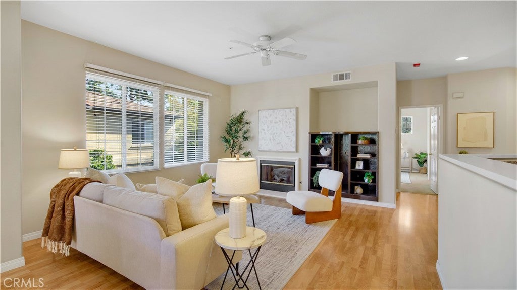 329 Rathbourne