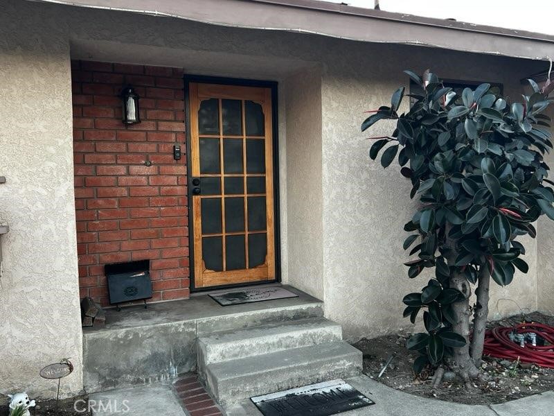 134 W Laxford Street