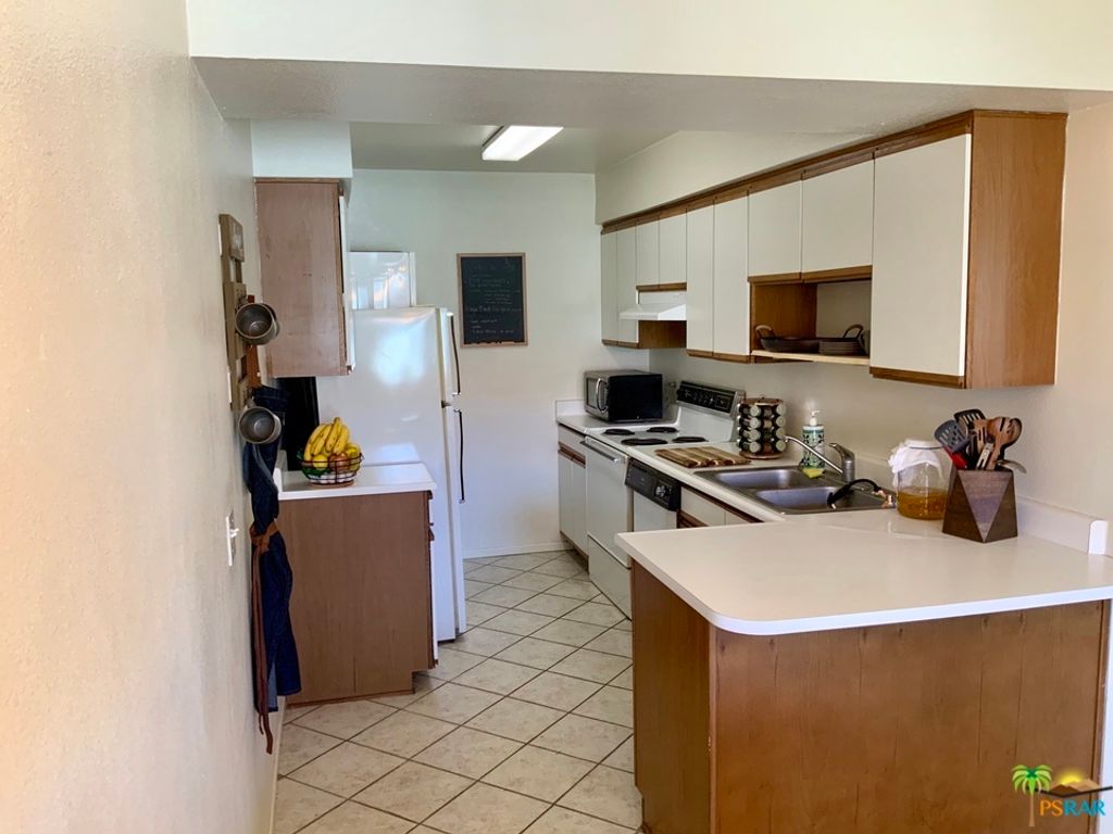 Photo of Palm Springs, CA 92262 (MLS # 19462268PS)