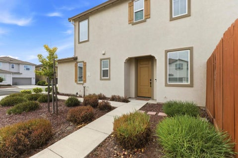 Photo of 600 Duran Court, Hollister, CA 95023 (MLS # ML82059298)