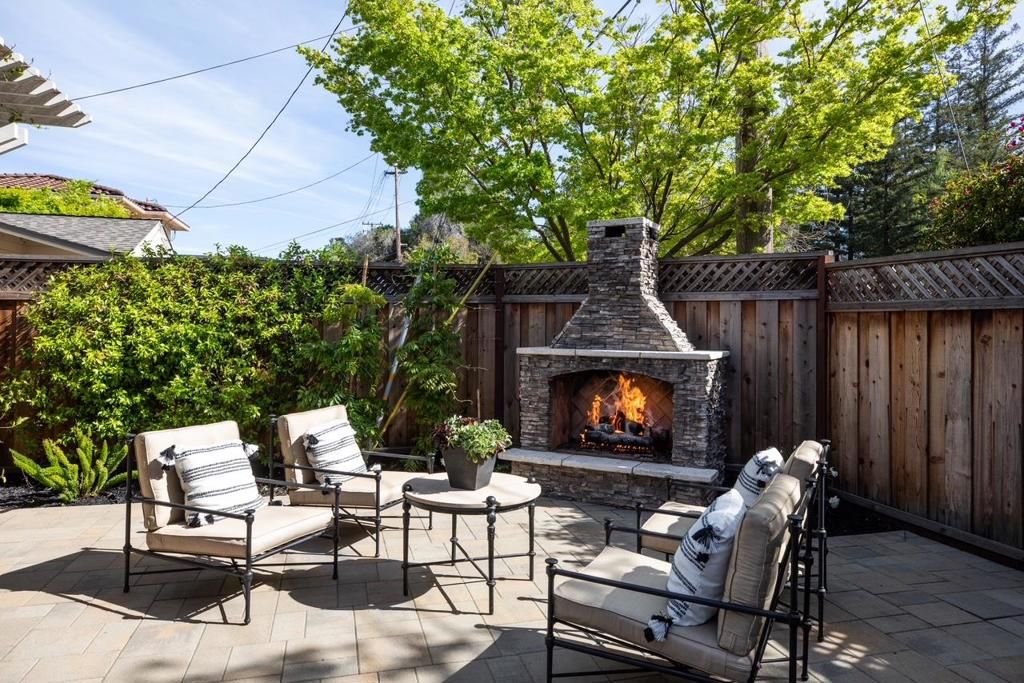 Photo of 793 Calderon Avenue, Mountain View, CA 94041 (MLS # ML82039964)