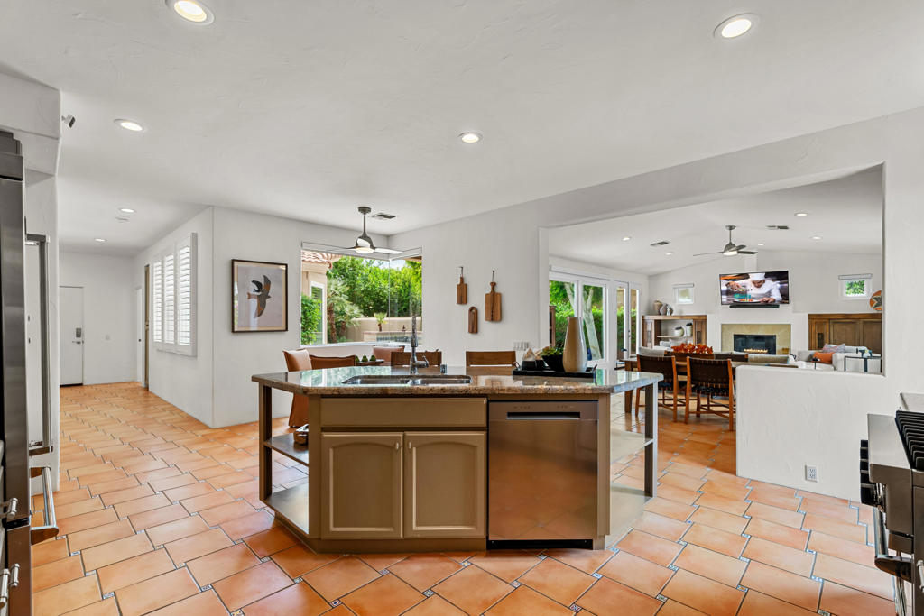 Rancho La Quinta CC - Residential Lease