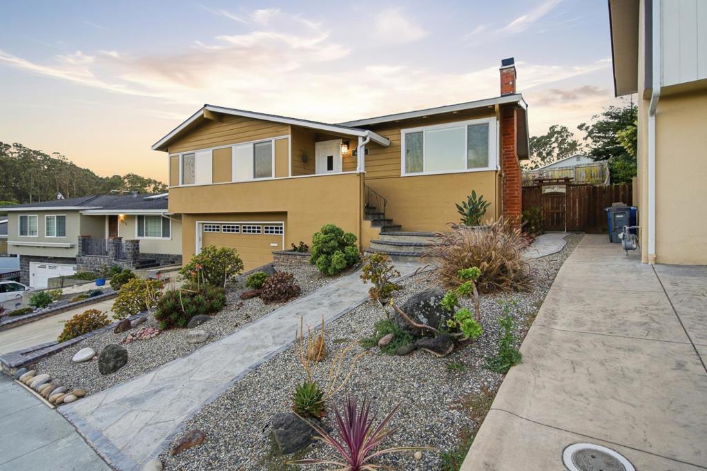 2715 Concord Way